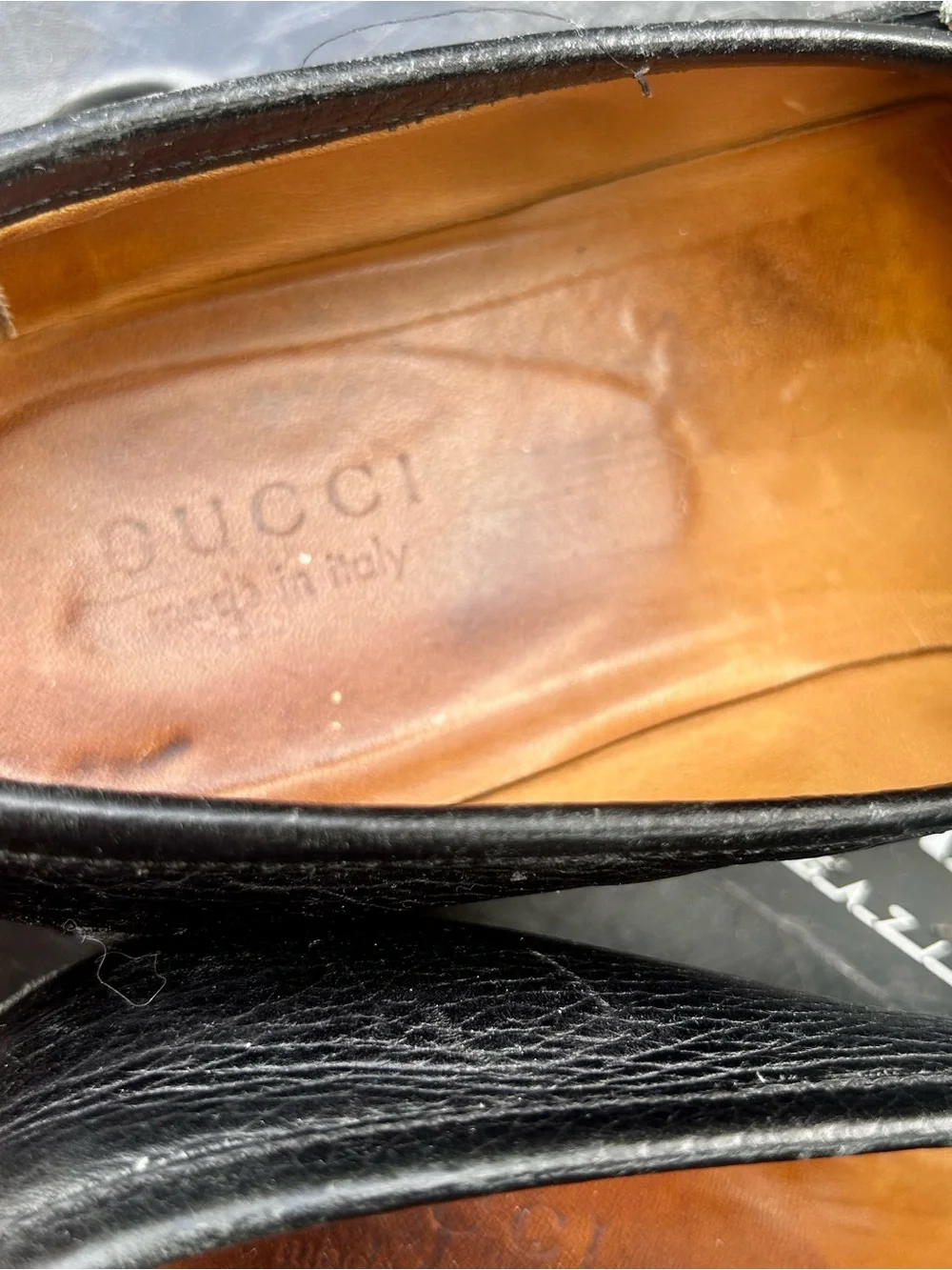 Gucci Black leather horsebit loafer